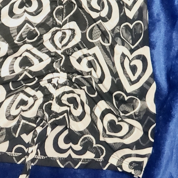 Sheer shirt with hearts size XL. - Picture 2 of 3